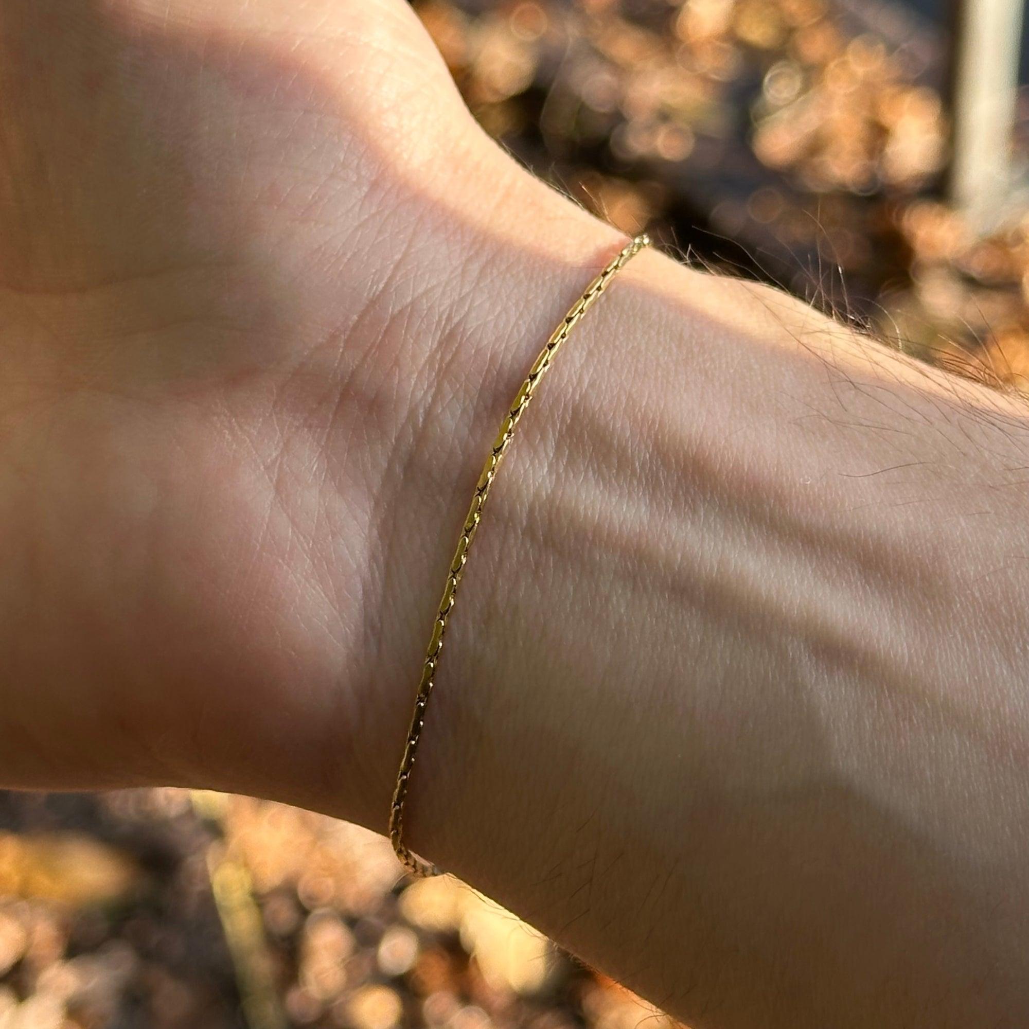 Wire Chain Bracelet | Adjustable 18K Gold-Plated